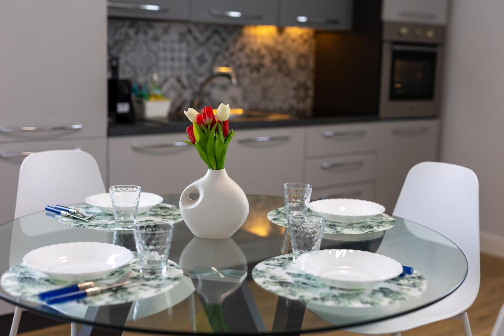 Misultin - Exclusive Apartment โกโม ภายนอก รูปภาพ