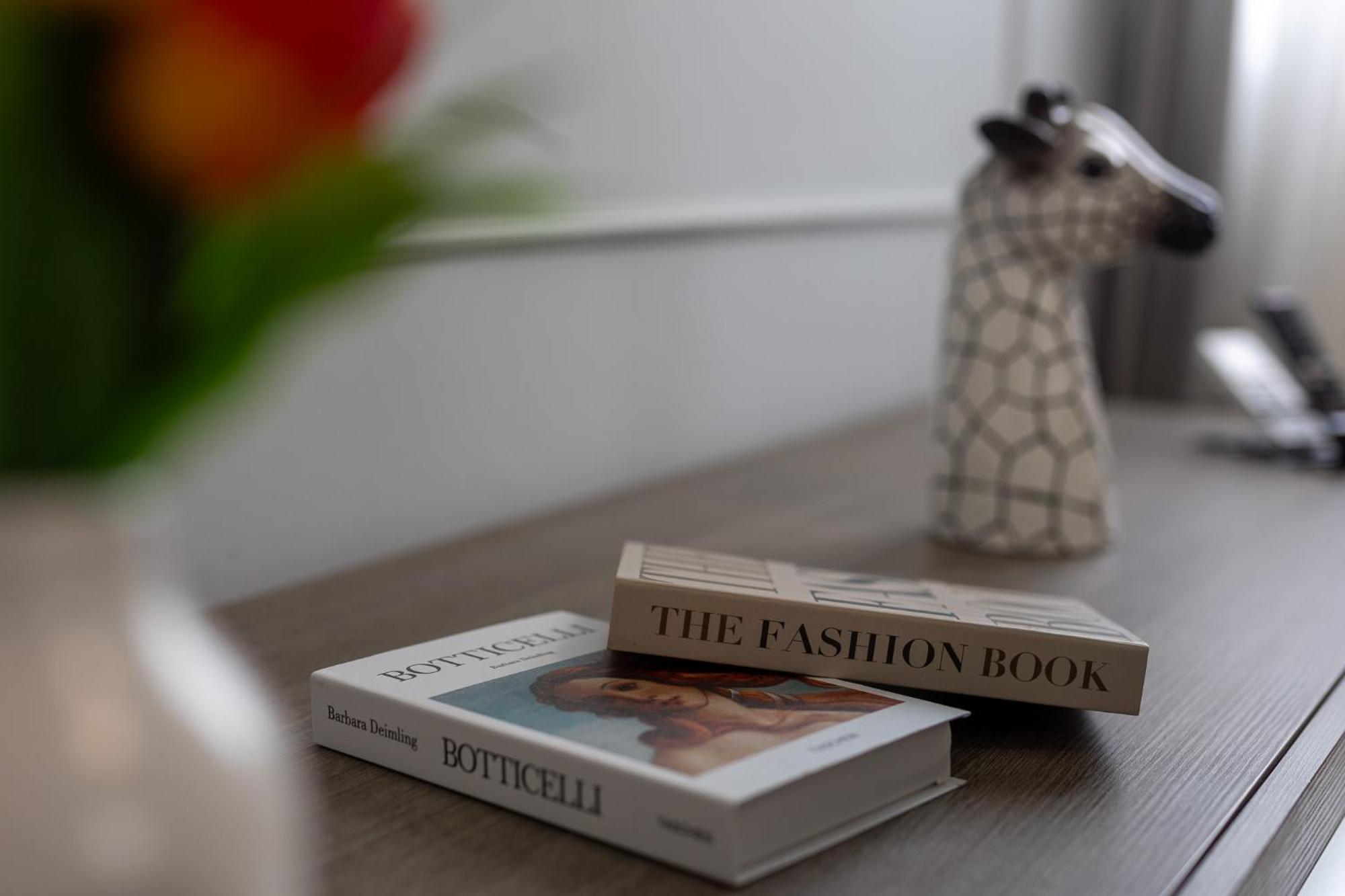 Misultin - Exclusive Apartment โกโม ภายนอก รูปภาพ